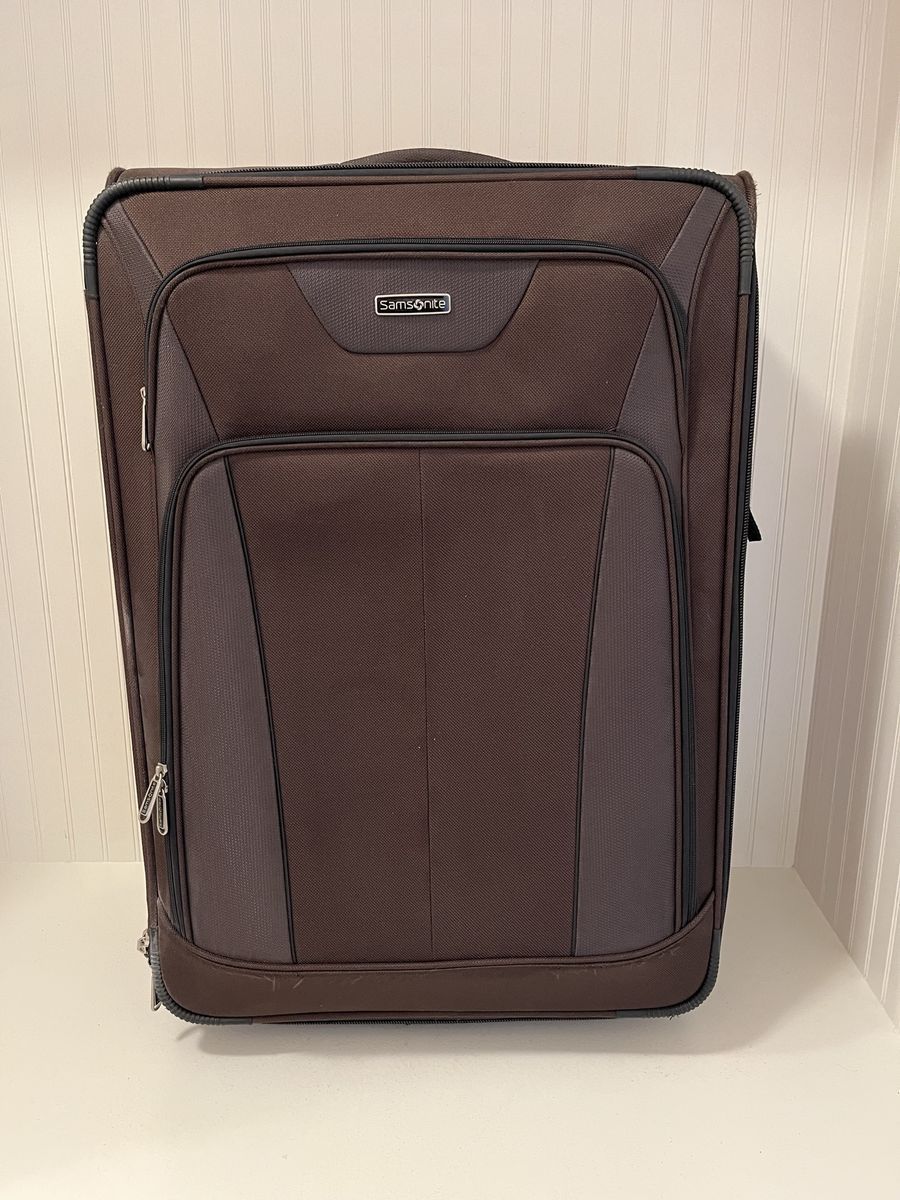 Large Samsonite Soft Suitcase