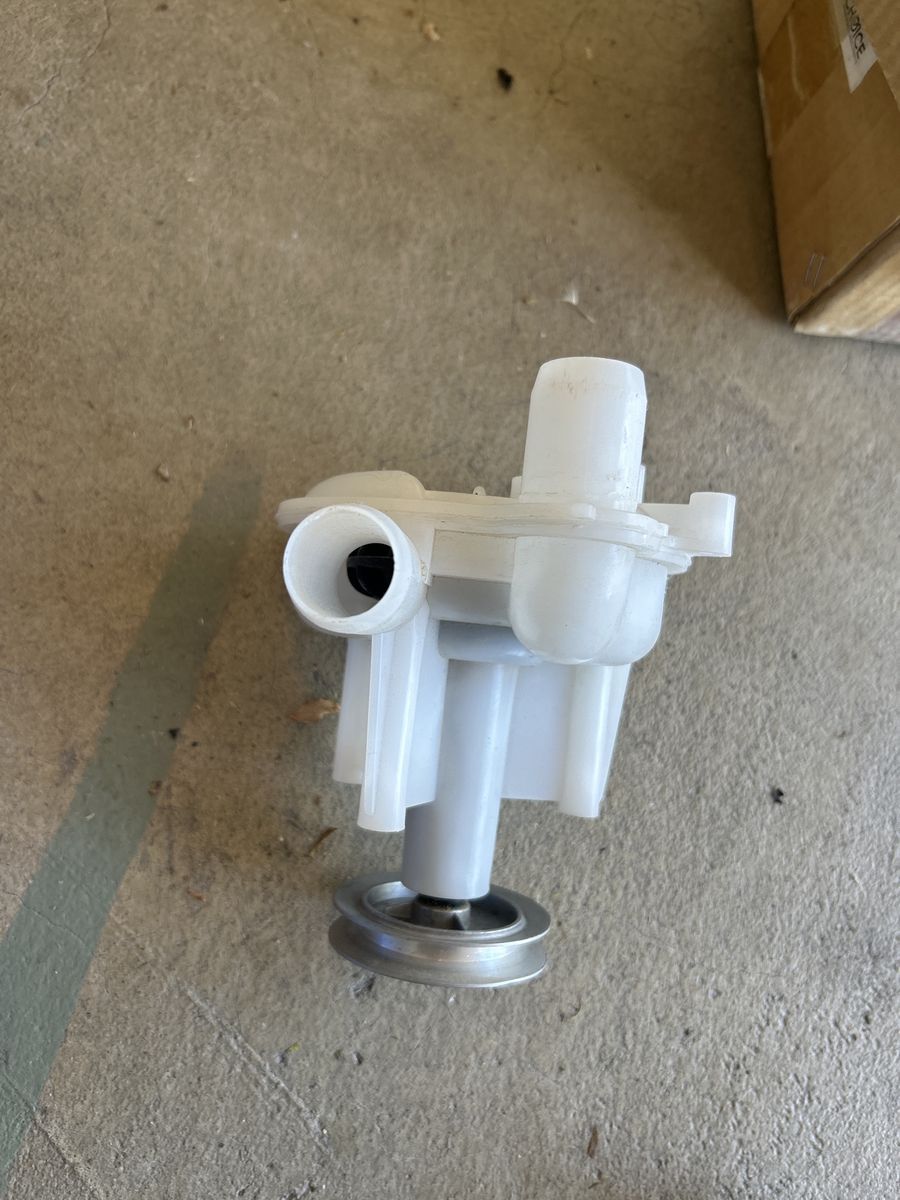 Washing machine pump