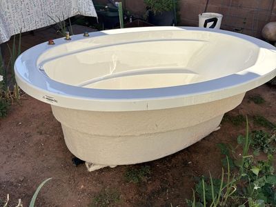 Large Bathtub