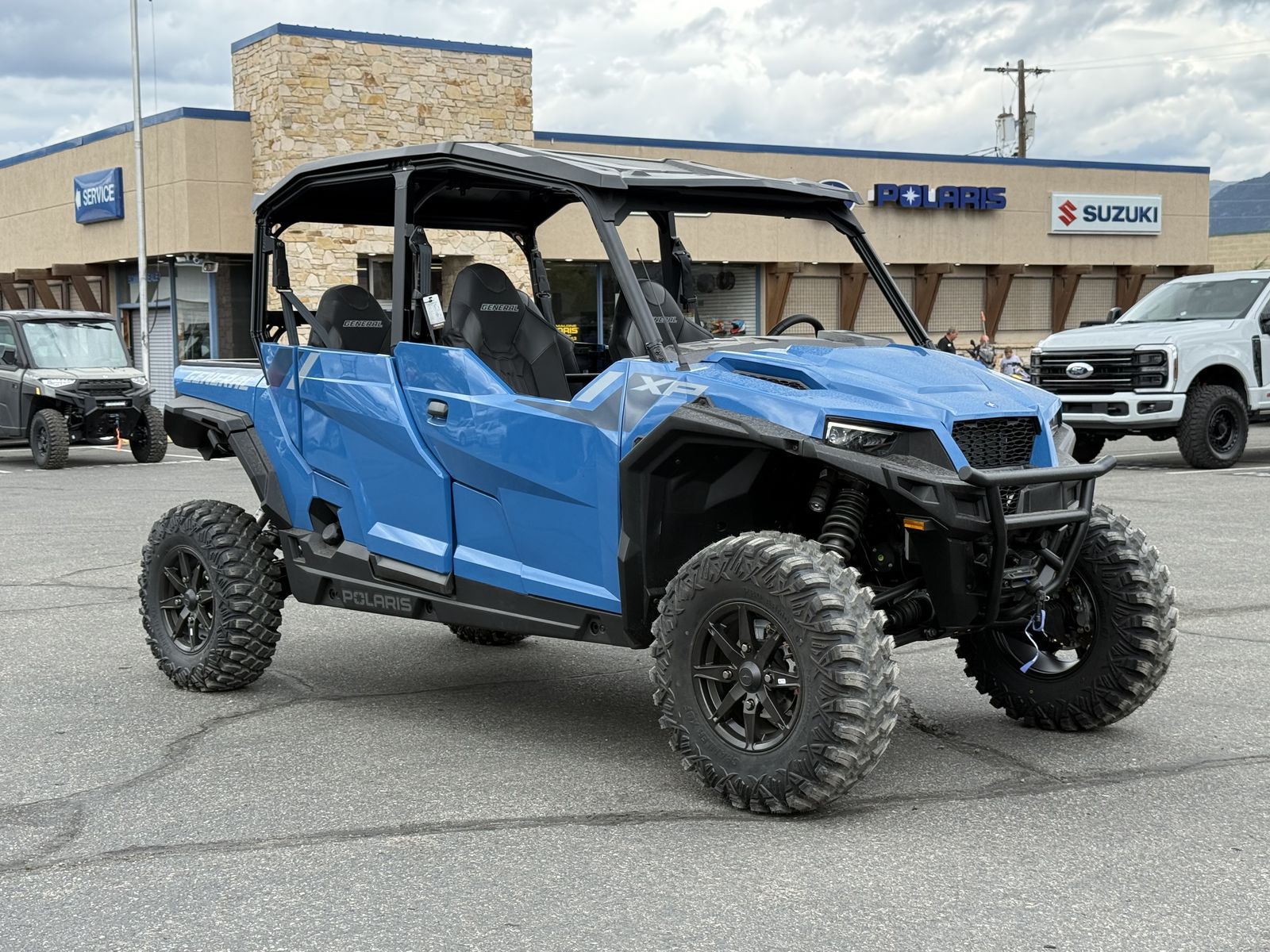 2026 Polaris GENERAL XP 4 1000 Premium Earth Blue