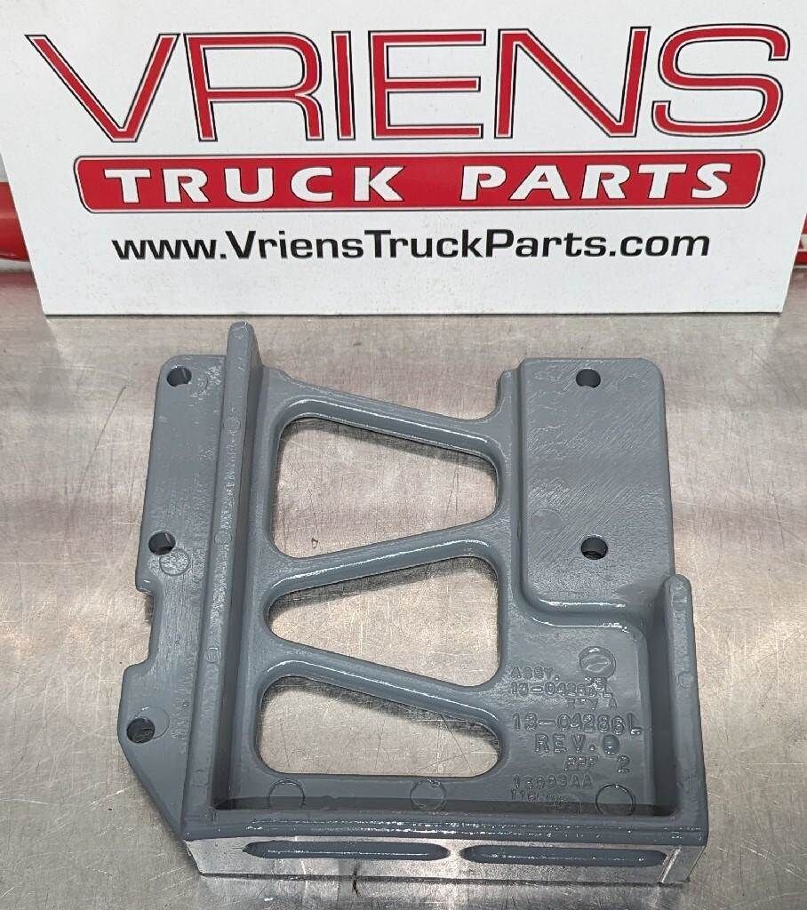 Used Peterbilt 379 Left Upper Hood Pivot, Part # 13-04286L