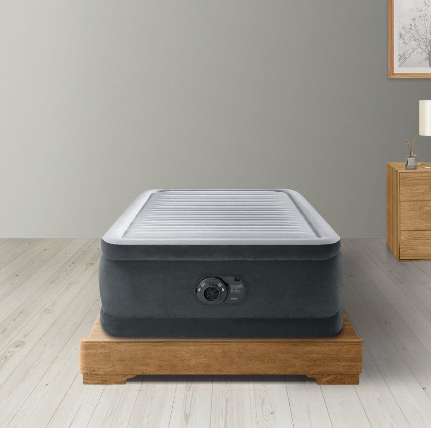 New Intex Twin Size Deluxe Inflatable Mattress