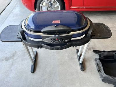 Coleman Roadtrip Grill