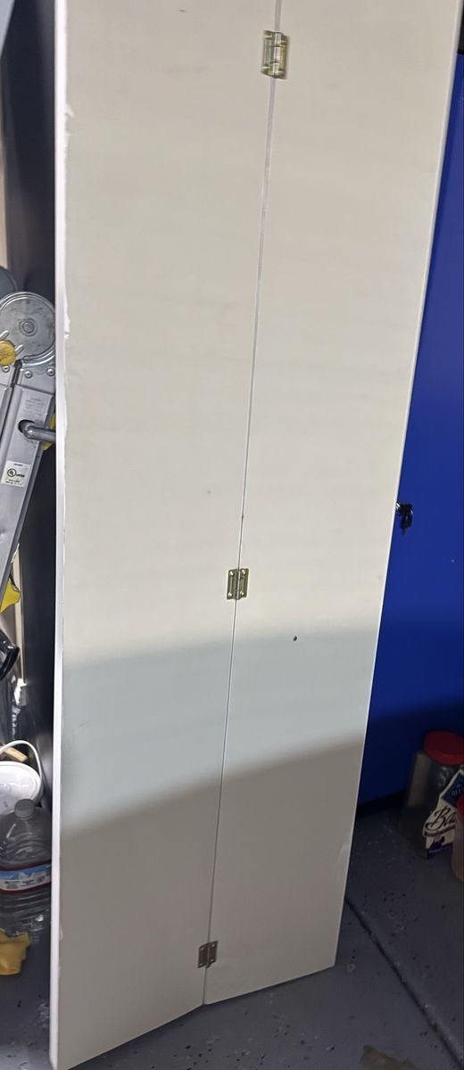 Main image 2