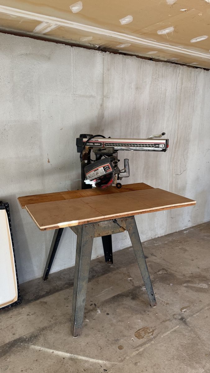 Vintage Craftsman 10-Inch Radial Arm Saw with Metal Stand