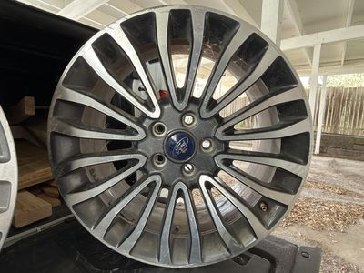 19" OEM Ford Fusion Wheels - Damaged