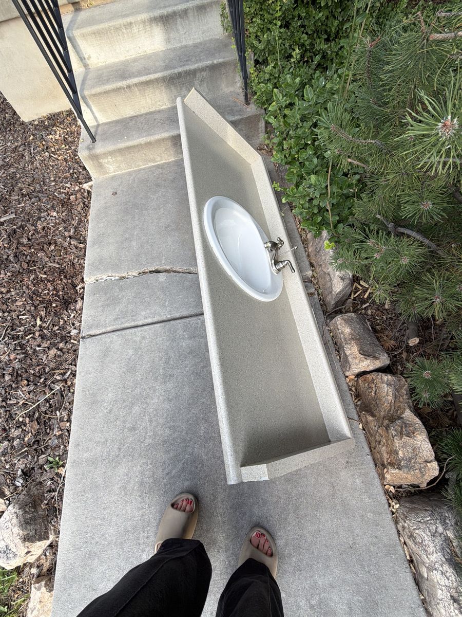 Free counter sink