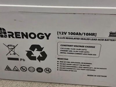Battery Renogy AGM 12V 100AH
