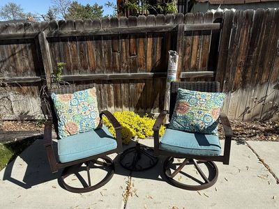 Patio Set – 2 Swivel Chairs + Cushions + Umbrella & Stand – Great Condition