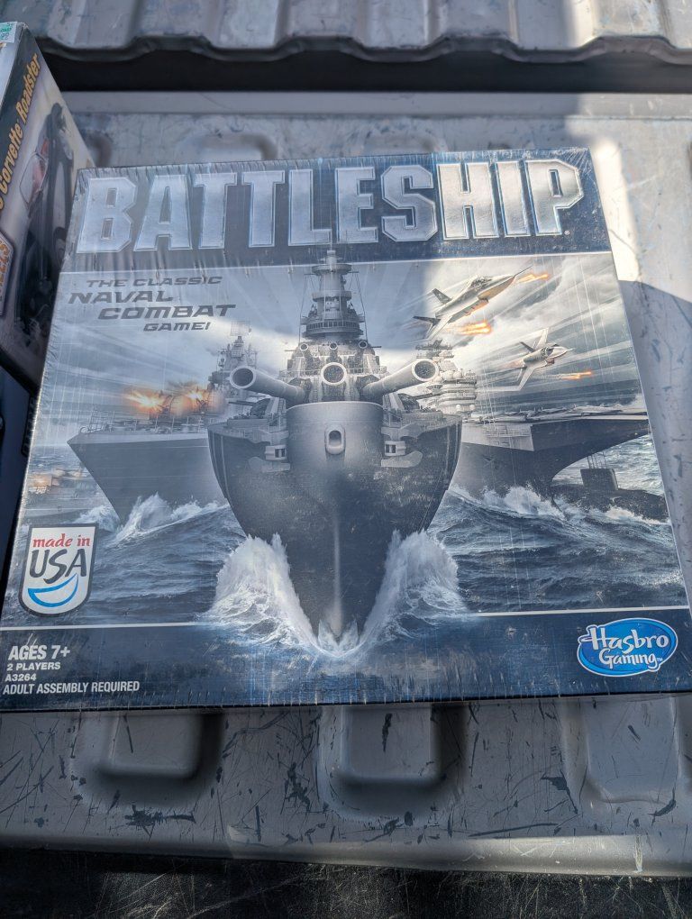 Hasbro Gaming Battleship The Classic Naval Combat Game Ages 7+ 2 Players New Sealed