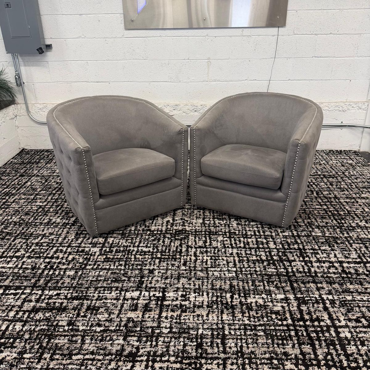 COSTCO LAZARUS SWIVEL CHAIR!!