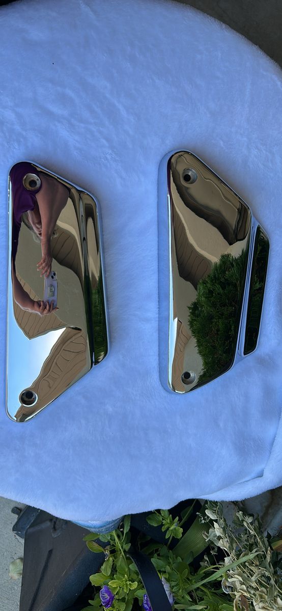 Main image 3