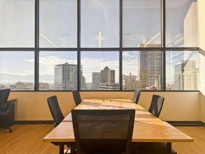 Massive Summer Deals on Team Office Space - Downtown Salt Lake City