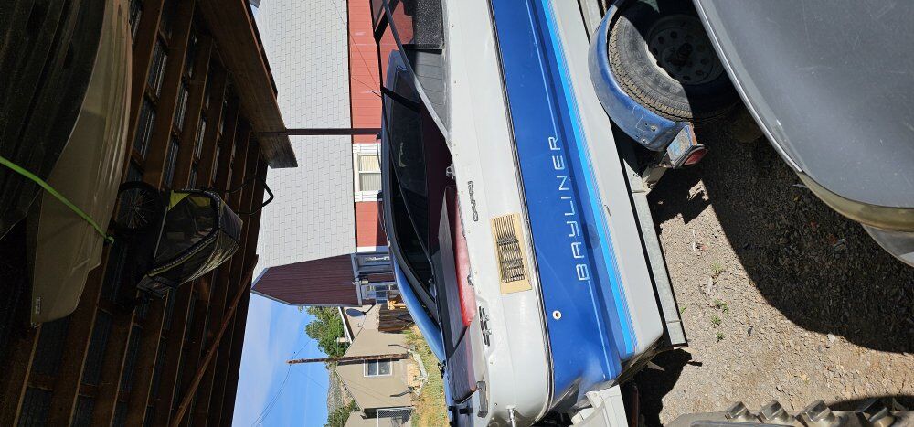 1989 Bayliner