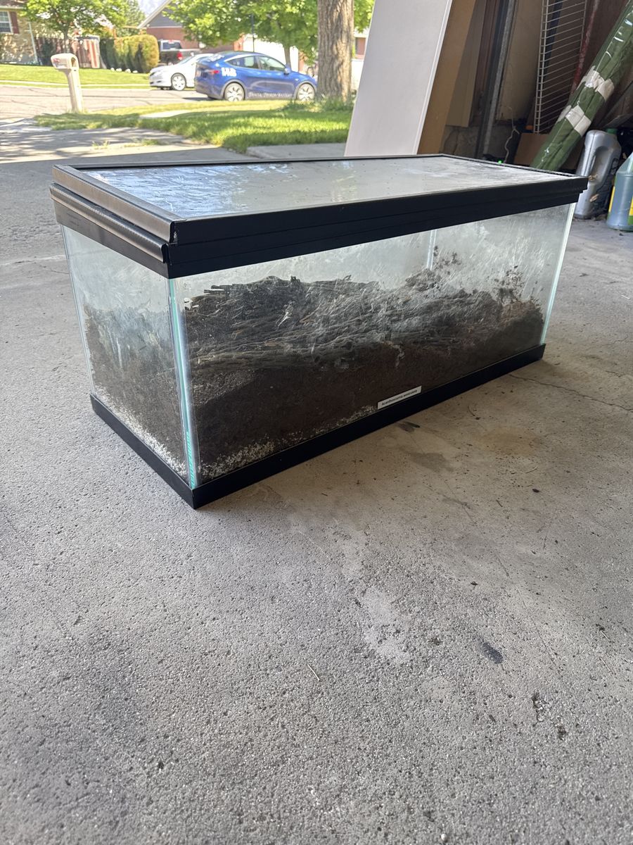 30x12.5x12.5 enclosure, mesh and acrylic lids