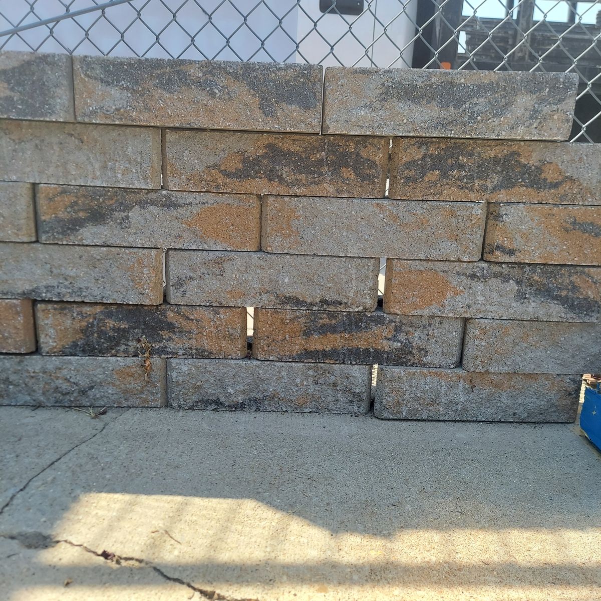 GOLD COAST MESA WALL BLOCKS (6x4x16)