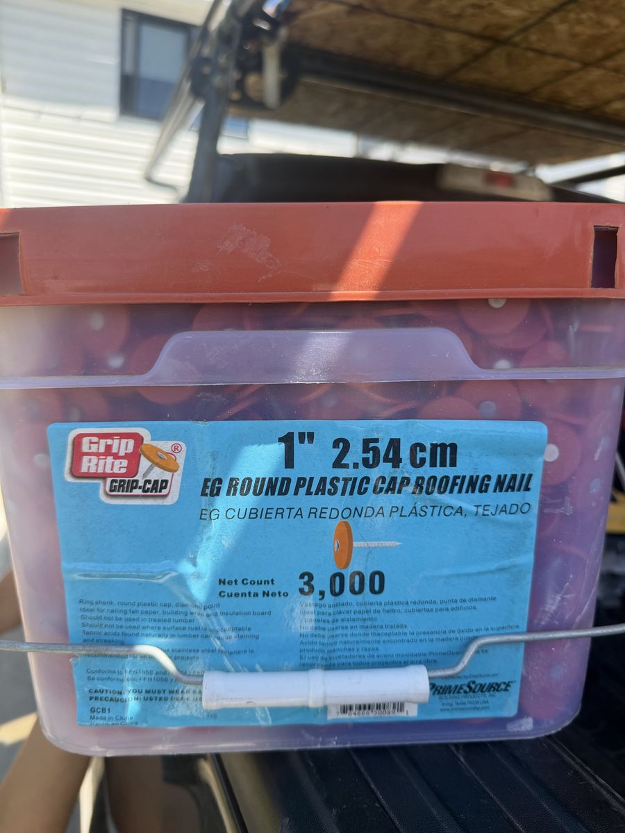1in round plastic Roofing nails