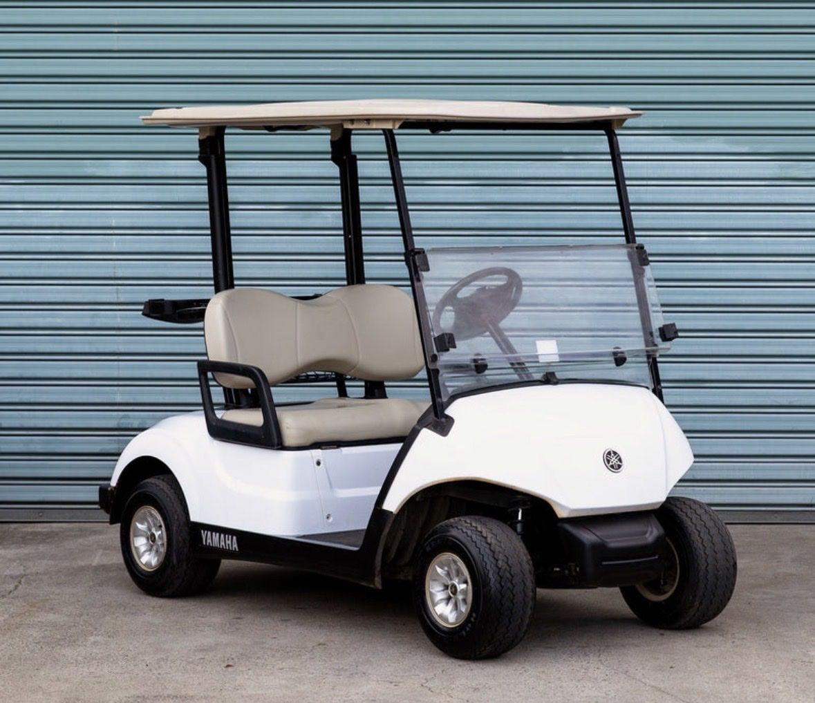 Yamaha G29 2 and 4 Seater Golf Carts- White, Used - Excellent Condition