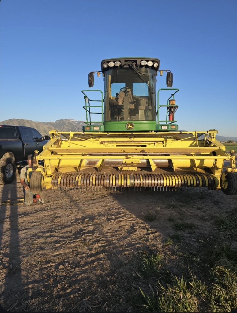 7700 John deere Forage Harvester