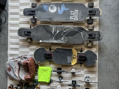 3 Longboards, 2 Skateboard, 8 Trucks and 21 Wheels