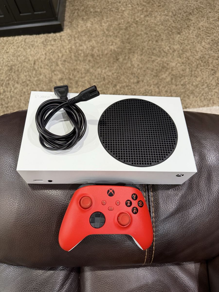 Xbox Series S Red Controller