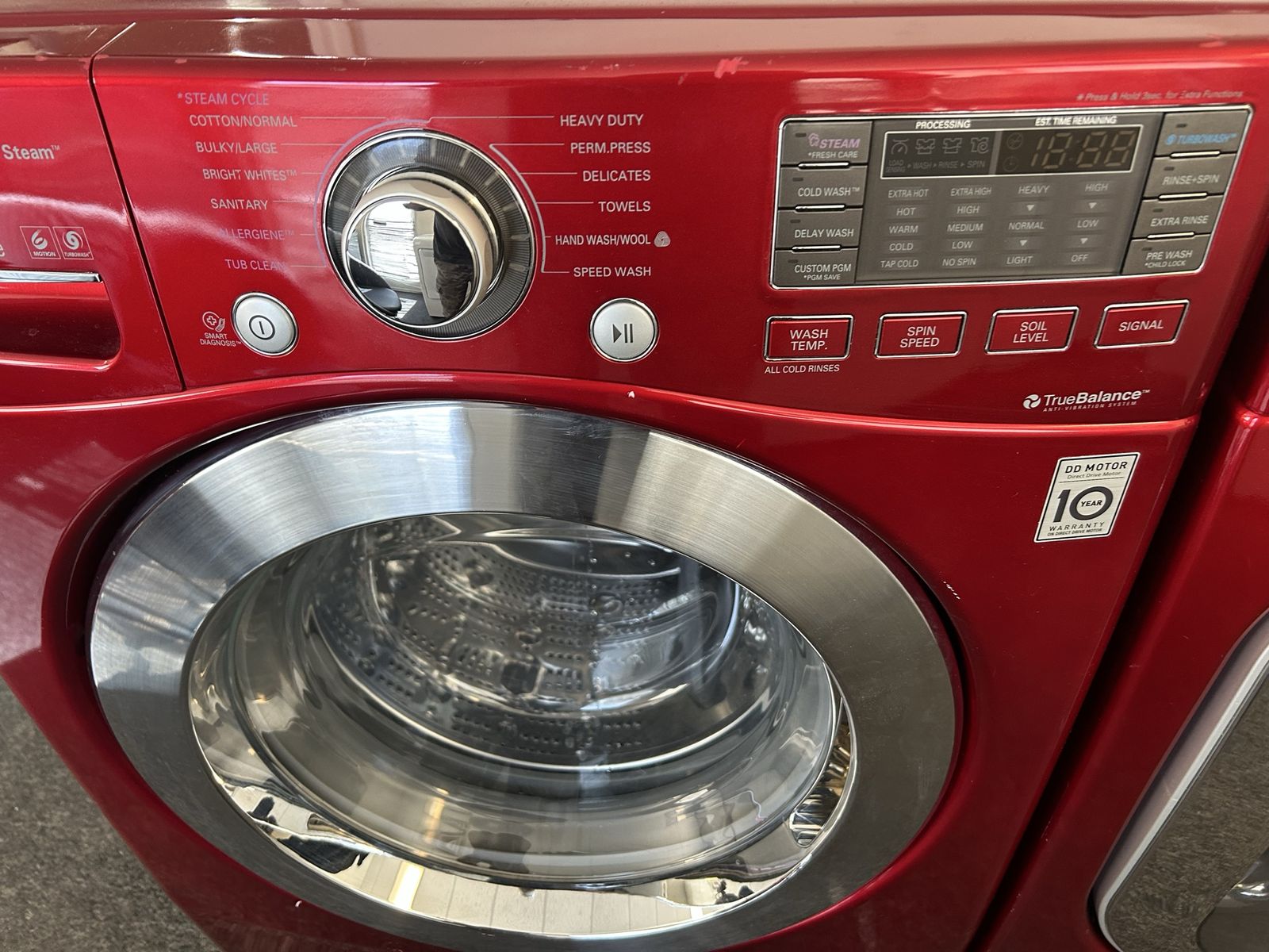 Main image 5