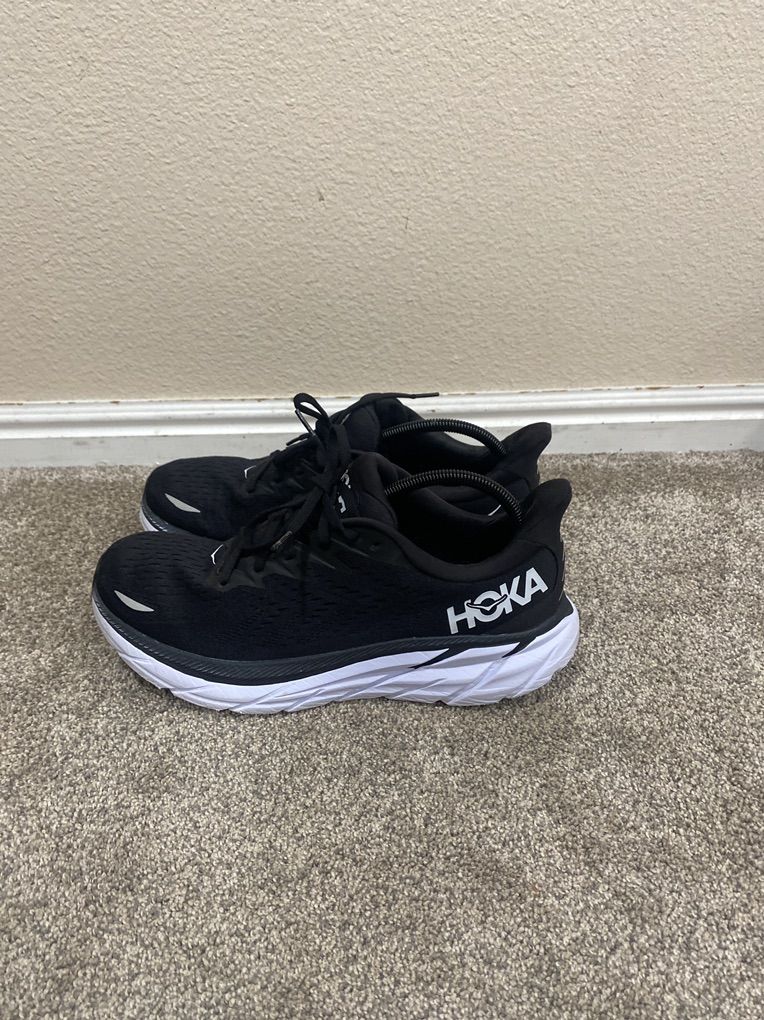 Hoka Clifton 8