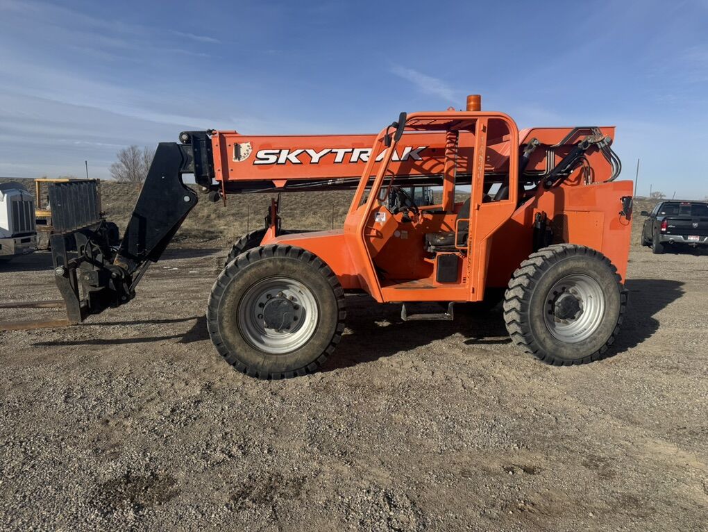 2015 Skytrak Telehandler 6042 forklift Gradall
