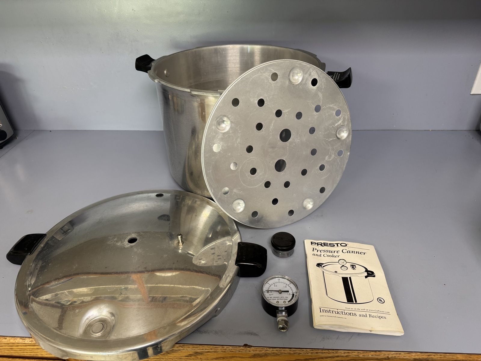 Main image 2