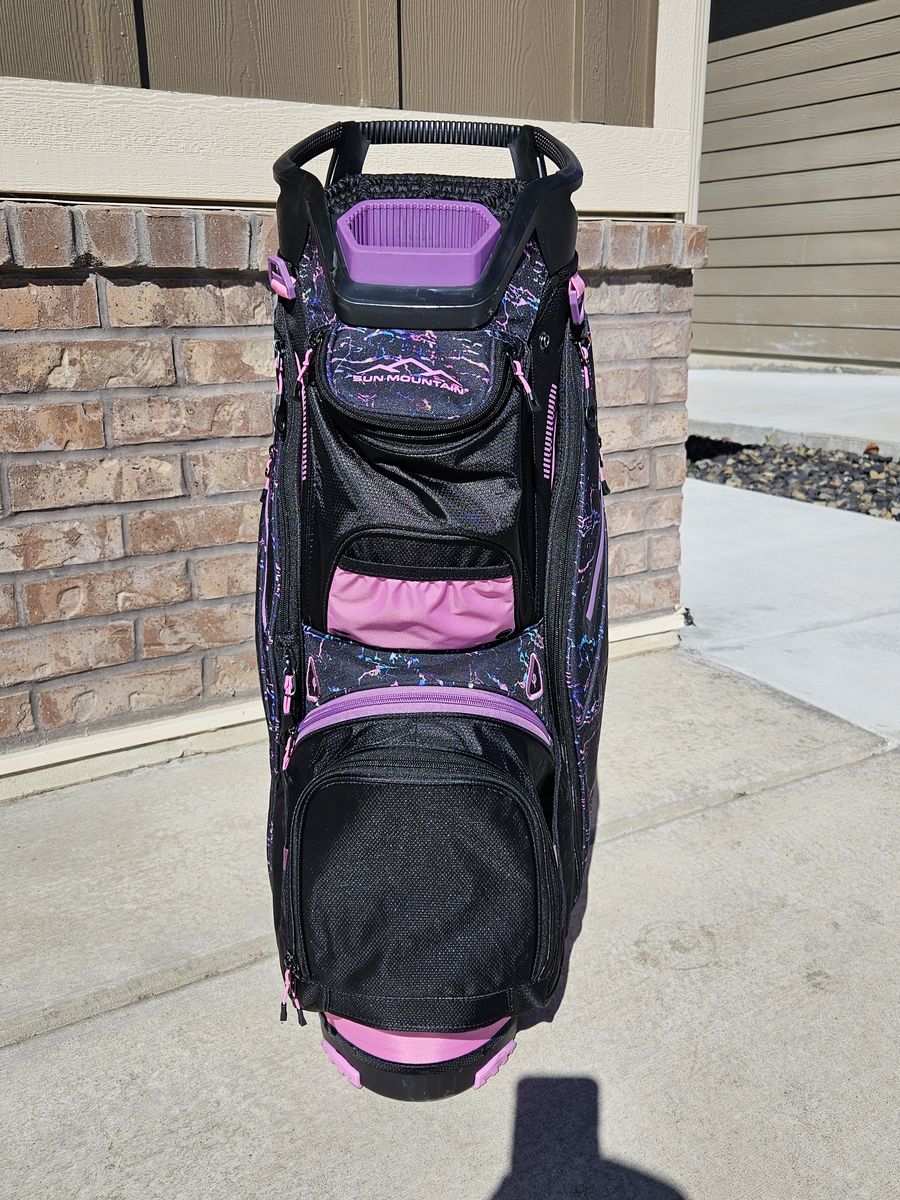 Sun Mountain women's golf bag
