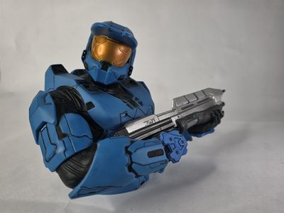 Halo Blue Spartan Bust Figure Toy Statue Master Chief Collection