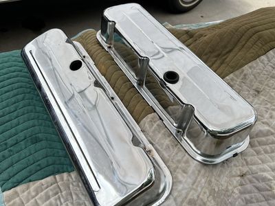 Classic Chrome Chevrolet big blockValve Covers -