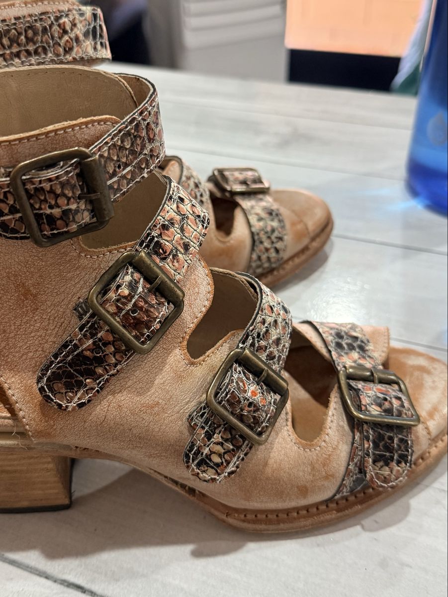 Freebird sandals