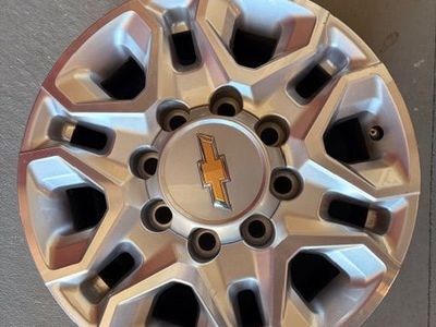 2024 3500 HD Chevrolet wheels 18"