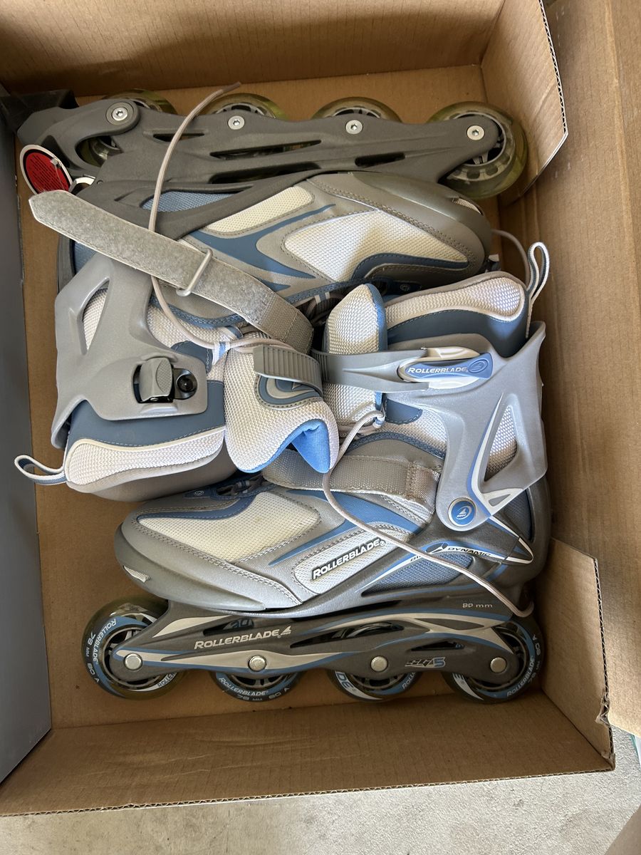 ROLLERBLADE INLINE SKATES