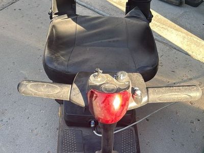 Pride Mobility Go-Go Elite Traveller 3-Wheel Compact Travel Scooter with Basket