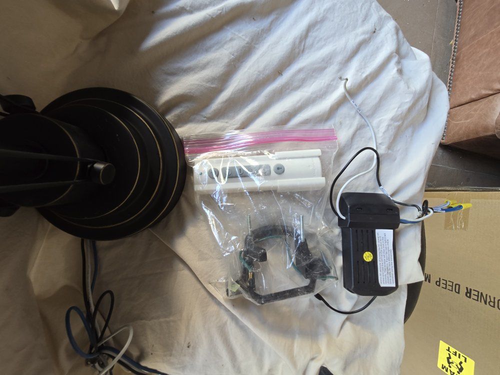 Main image 4