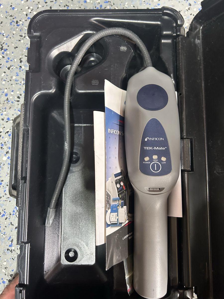 INFICON TEK-Mate Refrigerant Leak Detector HVAC R-22 R-134a R-410a with Case