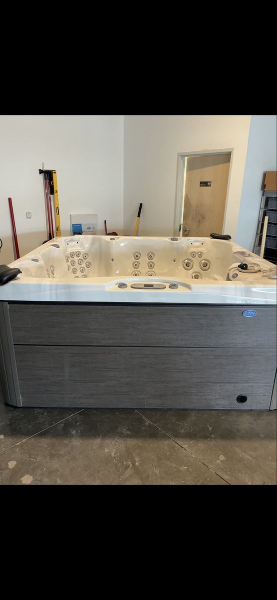 2025 Cal Spas Malibu