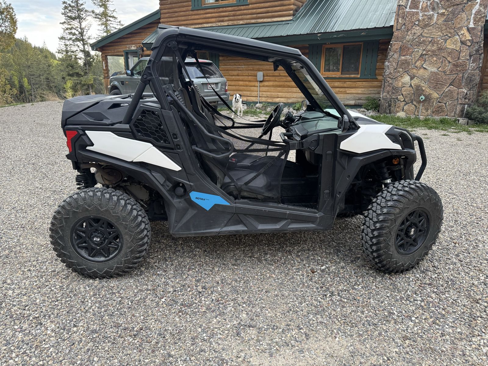 Can Am Maverick Trail 800