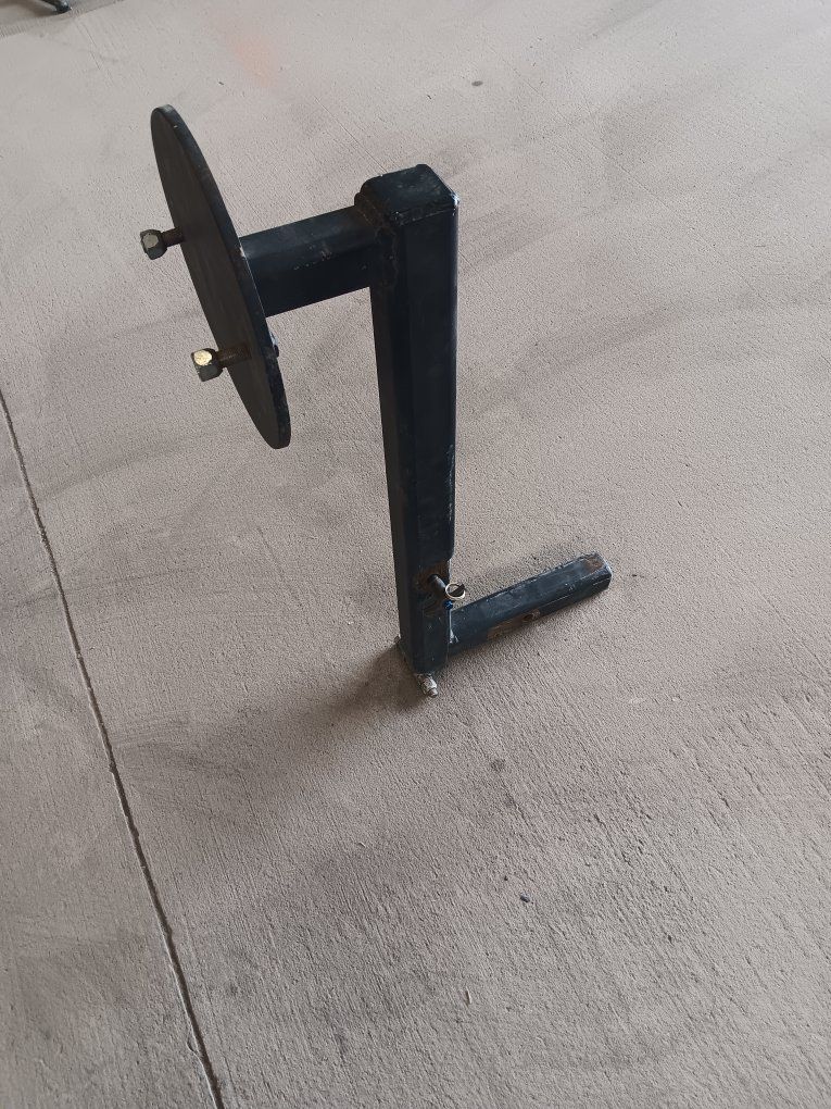 spare tire carrier