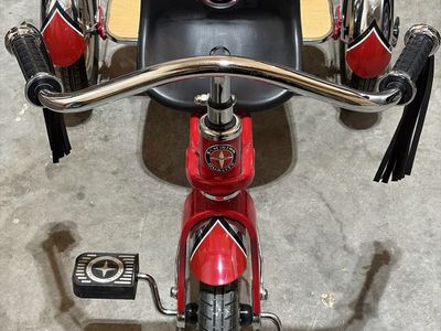 Schwinn tricycle model S6760