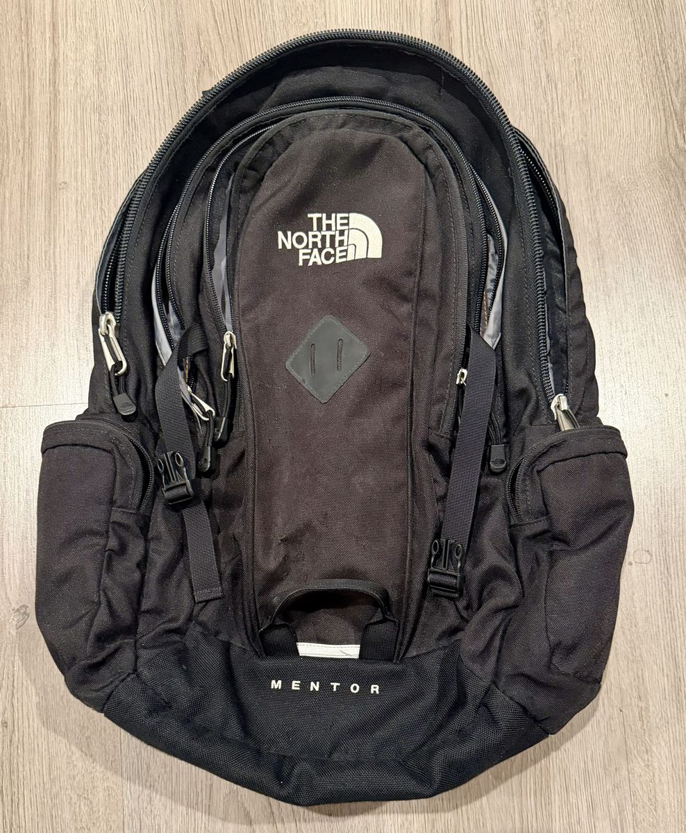 The North Face Mentor Backpack - Black