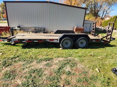 24 foot flatbed trailer
