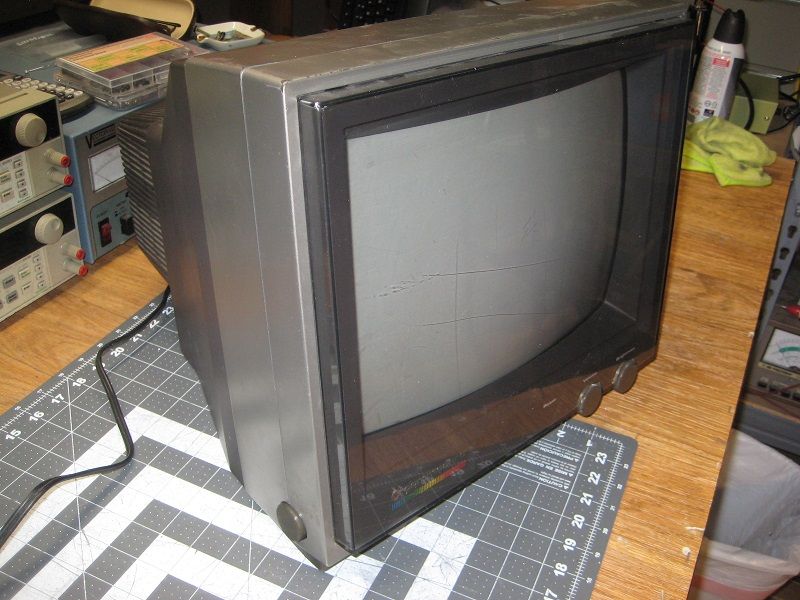 Vintage Commodore Computer Monitor Model CM-141