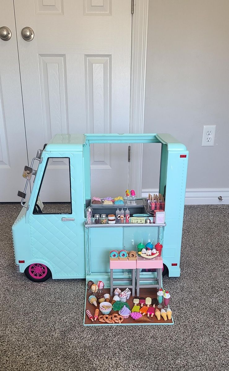Our Generations Sweet Stop Ice Cream Truck