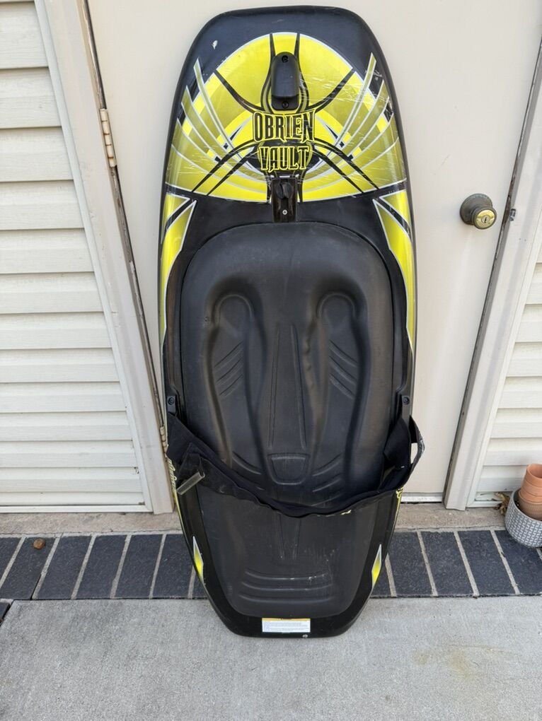 O'Brien Vault Knee Board