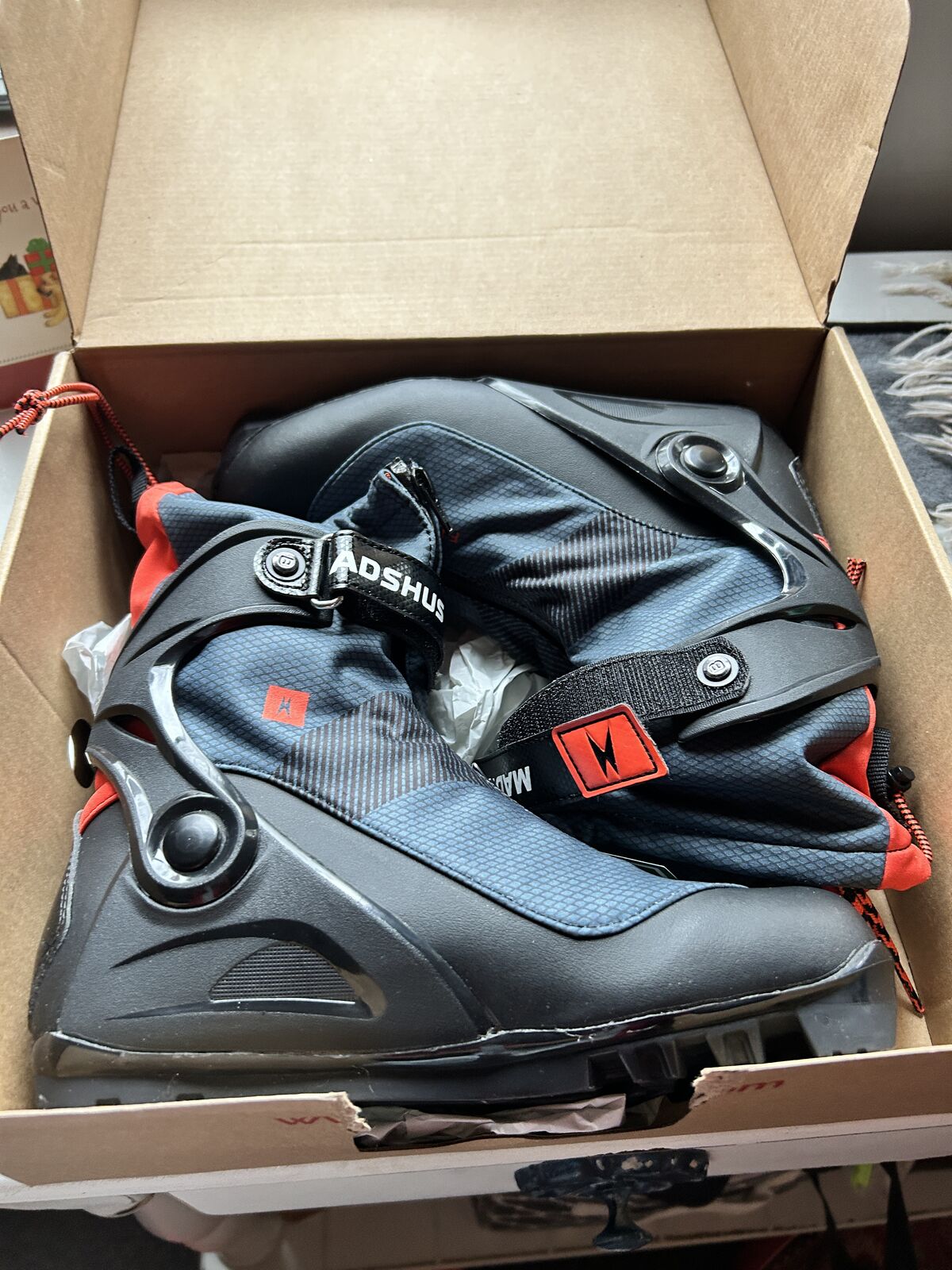 Brand new! Steal!  6.5 womens