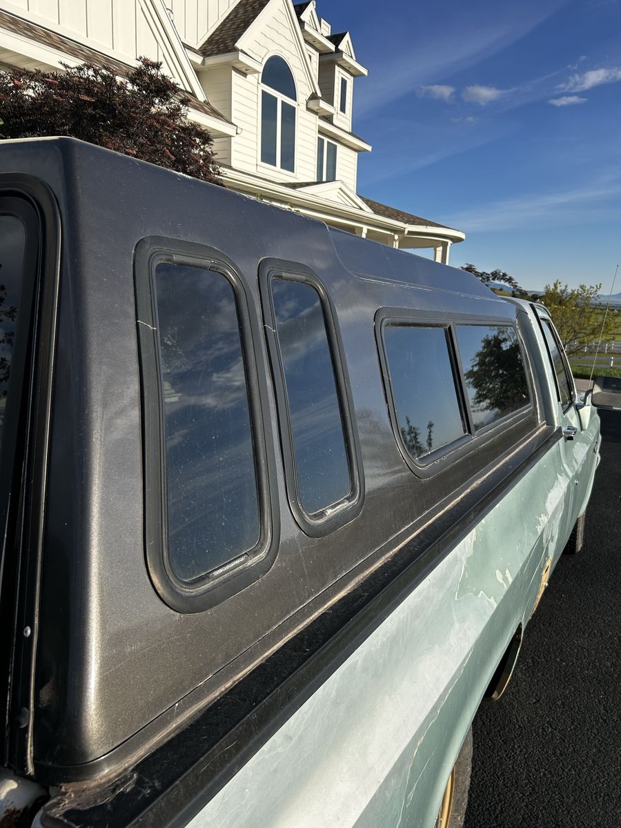 Shell/Topper for sale.