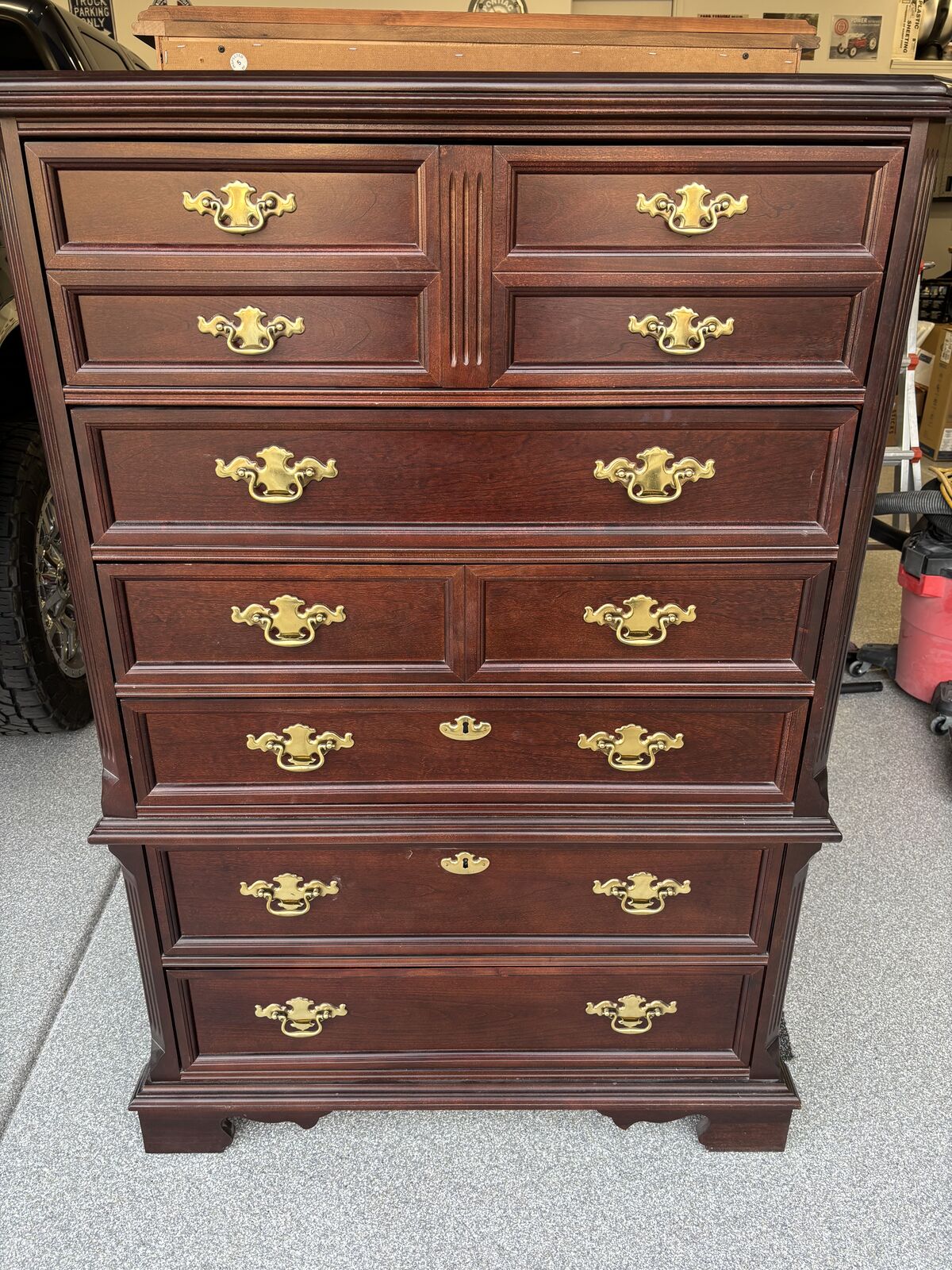 Dresser & Armoire (drawers & tv cabinet)